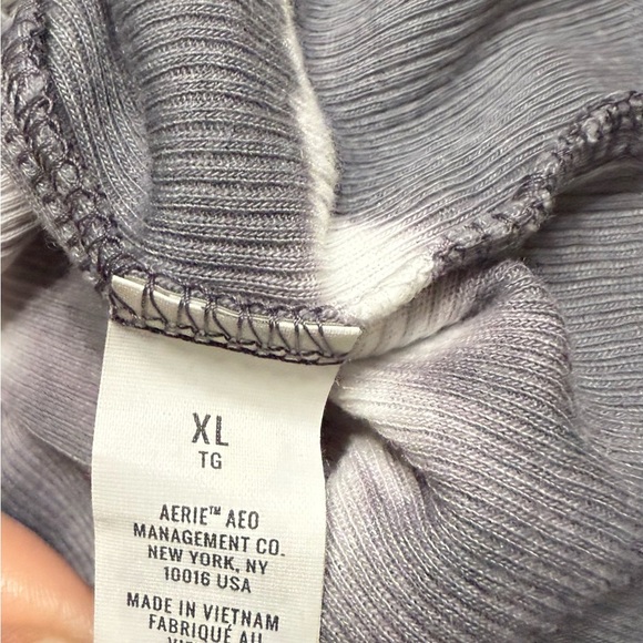 Aerie White and Gray Tie-Dye Sleeveless Tank Top - Picture 4 of 8